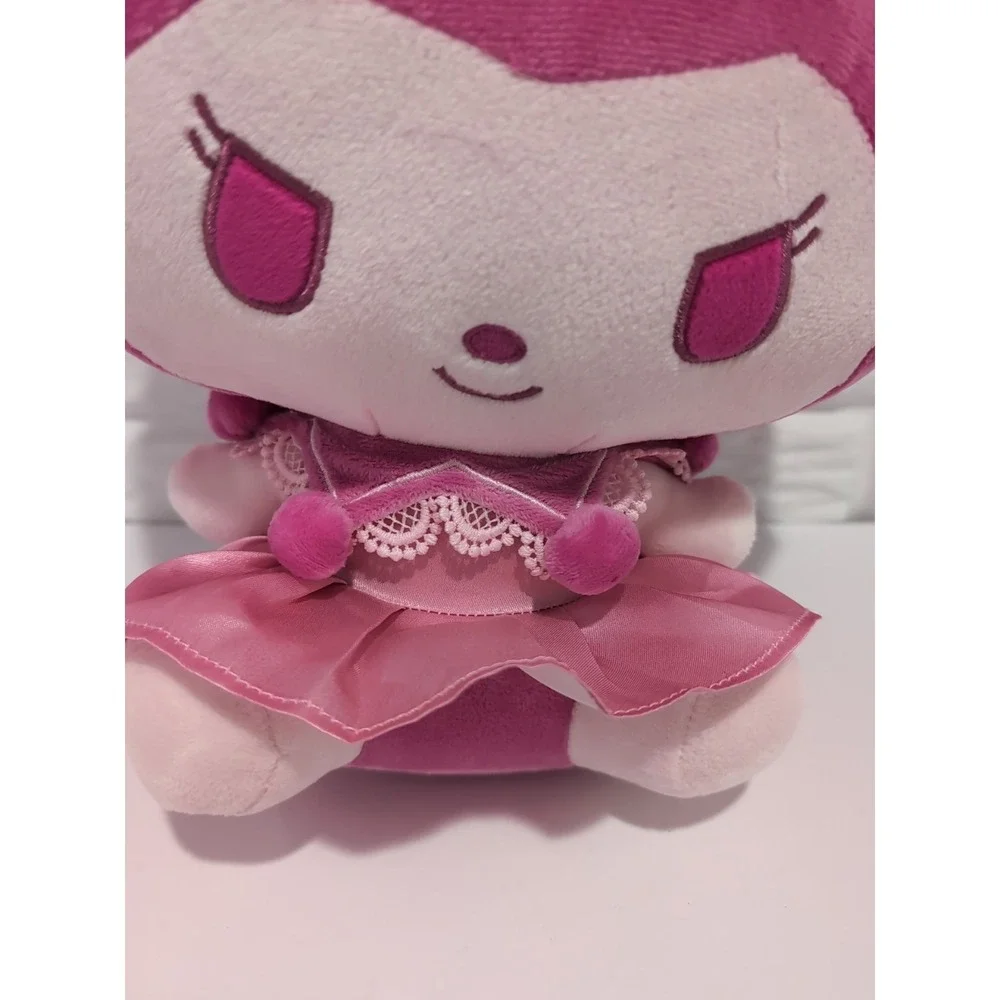 HELLO KITTY as PINK Monochorme Sanrio Kuromi 13